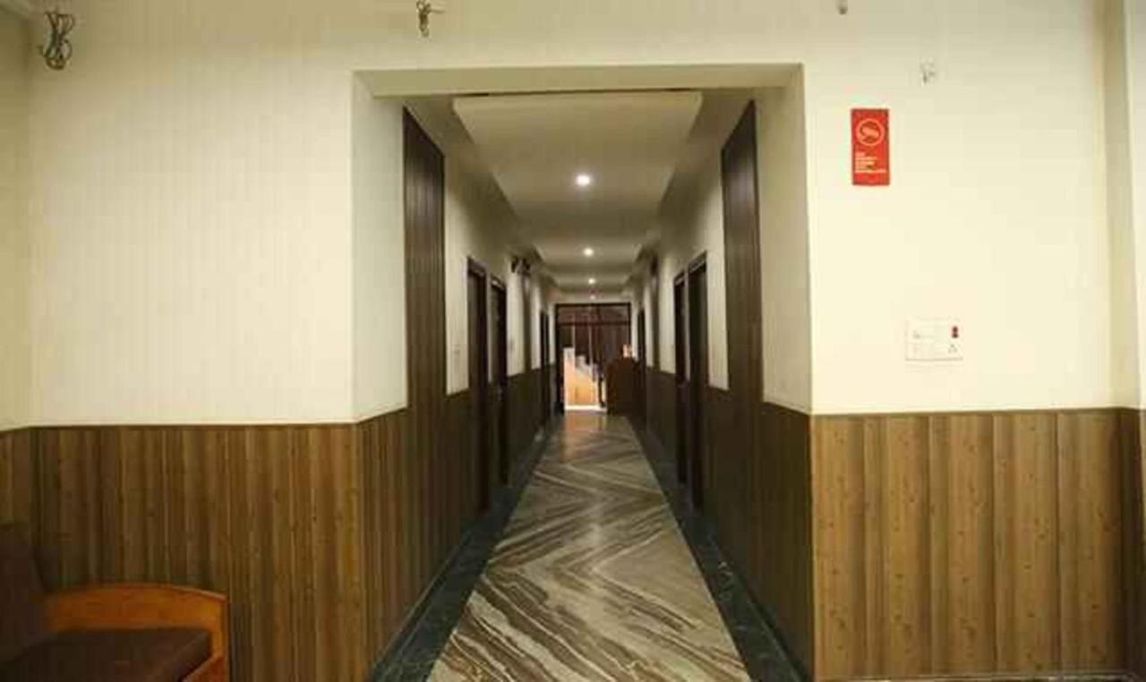 Fabhotel Corbett Inn Rudrapur מראה חיצוני תמונה