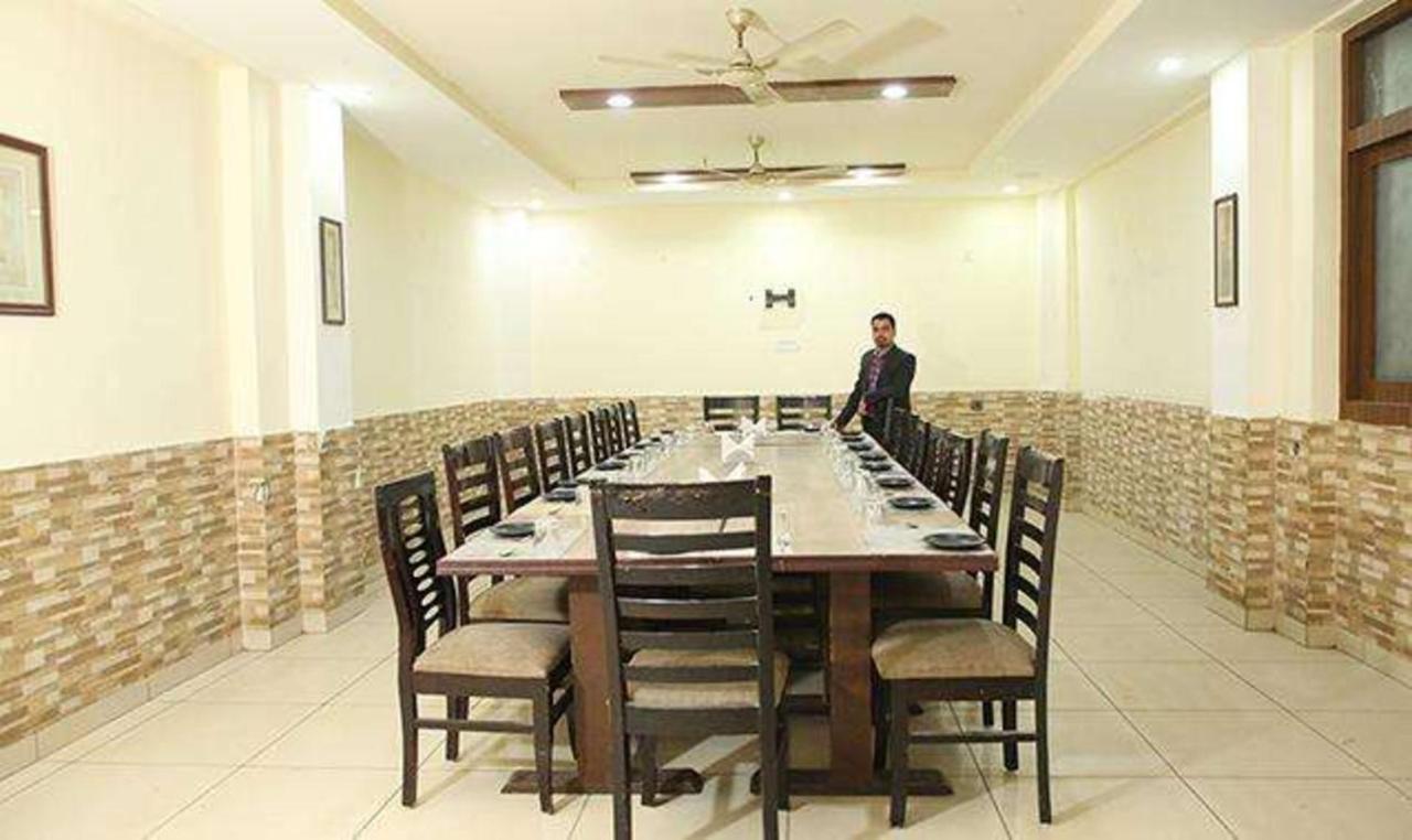 Fabhotel Corbett Inn Rudrapur מראה חיצוני תמונה
