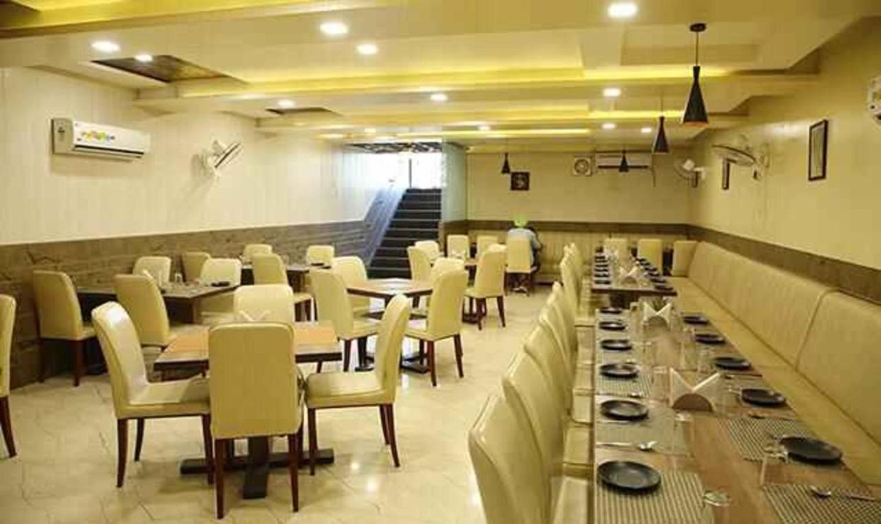 Fabhotel Corbett Inn Rudrapur מראה חיצוני תמונה